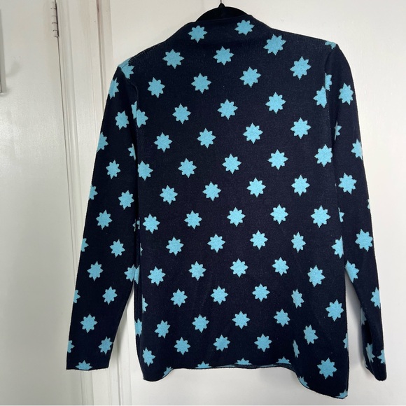 Ladies Size L Sweater - Picture 2 of 8